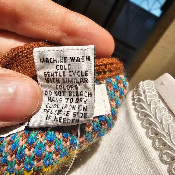 Rue21 SELF LOVE Sweater Vest Small Pink Knit Graphic Y2K Kawaii NWT - Picture 10 of 13